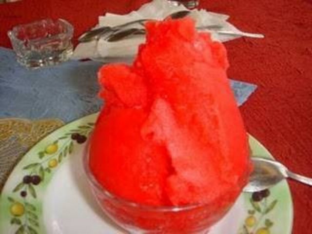 ANTALYA - Kölle, buğday, fasulye, nohut ve bakla haşlaması, saç kavurması, domates civesi, hibeş, arapaşı, tandır kebabı, tatlılardan isa patlıcan, bergamut ve turunç reçeli sayılabilir.