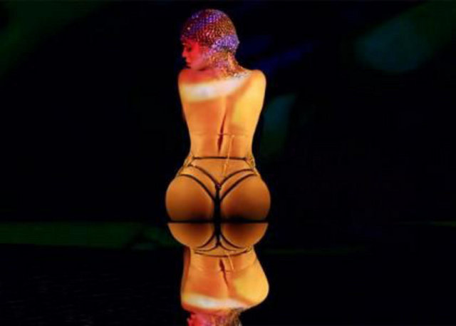 ABD'li şarkıcı Beyonce, "Partition" adlı şarkısına çektiği klibin görüntülerini paylaştı.