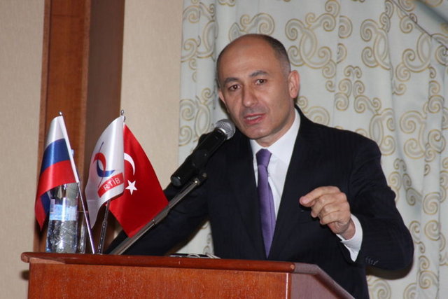 4- ERMAN ILICAK RÖNESANS HOLDİNG 2014 serveti: 2.8 milyar dolar / 2013 serveti: 2.5 milyar dolar