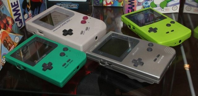 3. GameBoy (1989) – 118.69 milyon adet