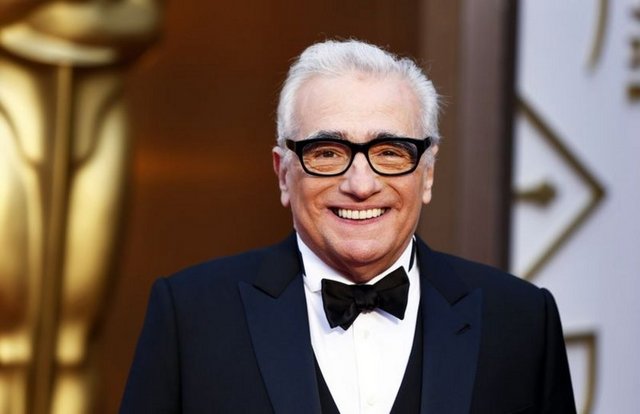 Martin Scorsese: "Scor-sez-ee". (Scor-say-zee değil.)