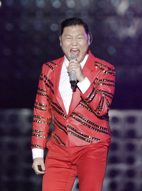 Psy: "Sy" yani Türkçe olarak "Say" diye okunur.(Psy veya Pisay değil.)