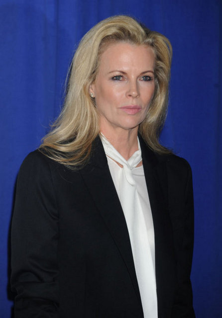 Kim Basinger: "Bay-sing-er" (Bassinjer değil.)