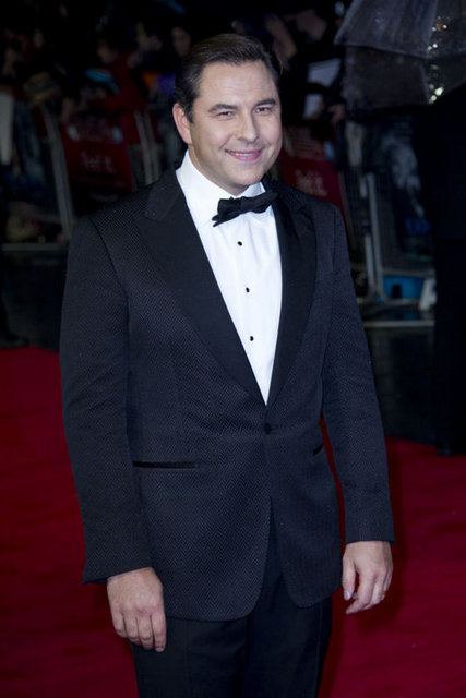 David Walliams: "WA-lliams"  - (WO-lliams değil.)