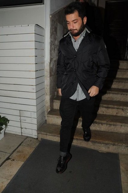 VOLKAN BAHÇEKAPILI