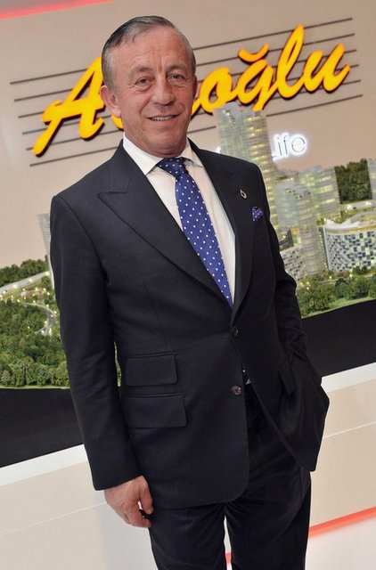 11) Ali ibrahim Ağaoğlu / Ağaoğlu Şirketler Grubu  -  - 2014 Serveti: 1.55 milyar dolar  - 2013 Serveti: 2.7 milyar dolar