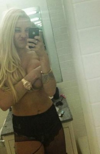 Amanda Bynes de bu pozuyla çok konuşuldu.