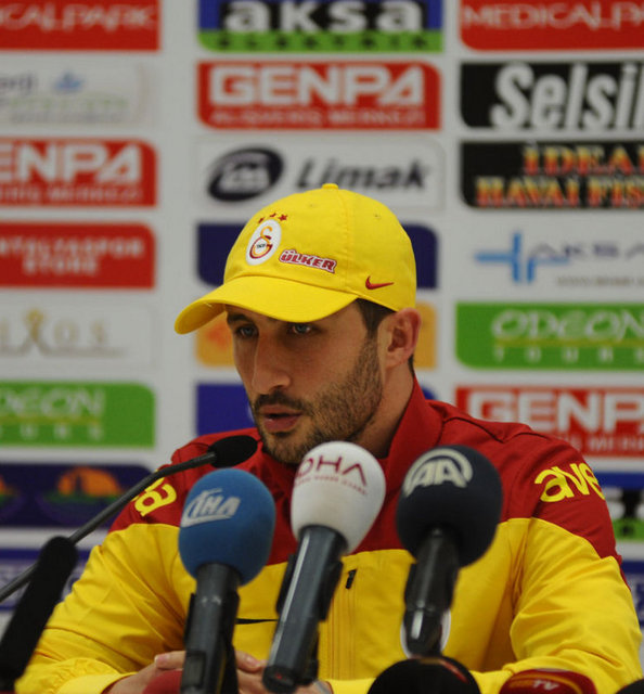 Sabri Sarıoğlu - Aslan