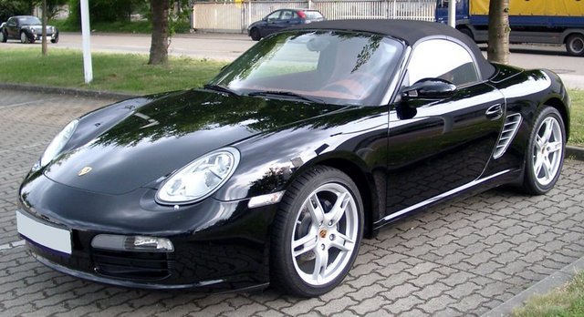KADINLAR İÇİN YILIN SPOR OTOMOBİLİ  1)Porsche Boxster S