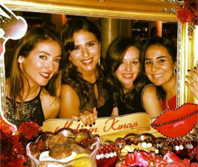 HALE KOSİF, MELDA KOSİF