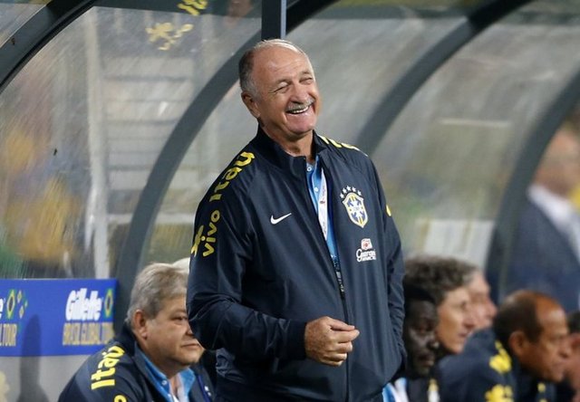 LUIS FELIPE SCOLARI  "Bir kupa kazanmak istiyorsanız Pele ne diyorsa tersini yapmalısınız"