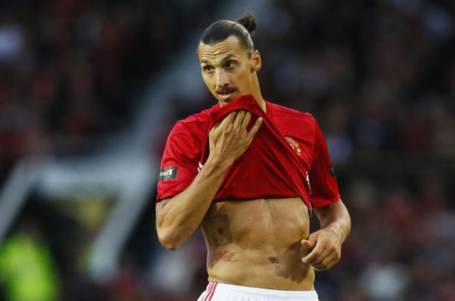 Kendini beğenmiş tavırlarıyla bilinen İsveçli yıldız, "Pogba transferinin takım için çok pahalı olacağını düşünenleri anlamıyorum. Manchester United sırf benim forma satışımdan elde edeceği gelirle Paul Pogba'yı transfer edebilir" dedi.