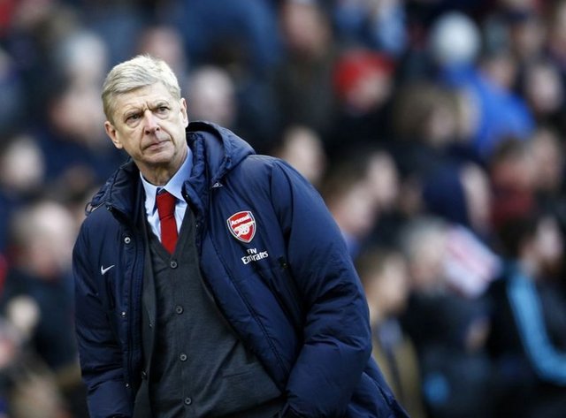 ARSENE WENGER  "Taraftarımızdan tek isteğim, Türk Bayrağı'na karşı saygılı olsunlar yeter, çünkü Türkler bayrakları için canını verirler."