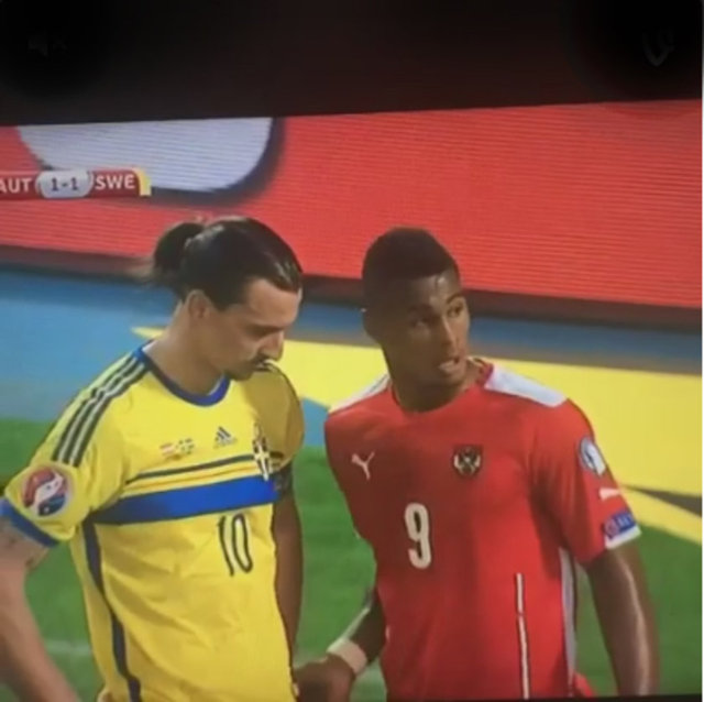 10. Kimse izin almadan Zlatan'a dokunamaz.