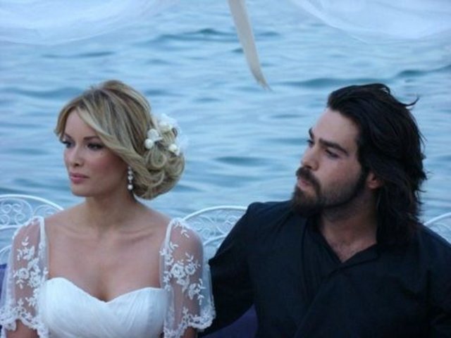 Gamze Özçelik ile Uğur Pektaş