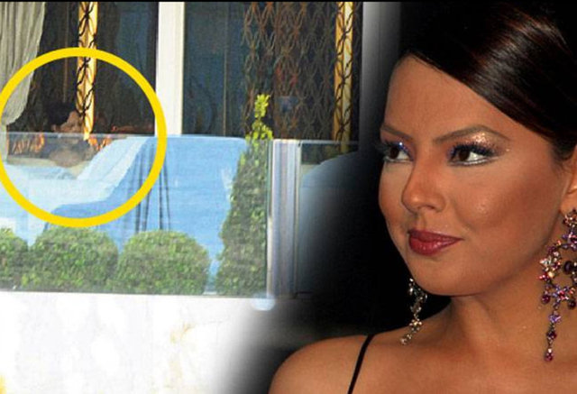 Evini taşıdığı ve eşinin yurt dışına kaçtığı konuşulan Ebru Gündeş, balkonunda Boğaz sefası yapınca; evini değiştirmediği de ortaya çıktı.