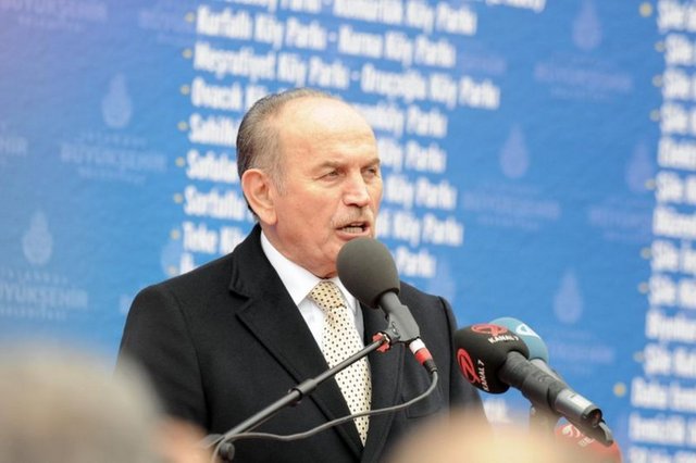İBB Başkanı ve AK Parti adayı Kadir Topbaş: Kadıköy'de yeni meydan. Kadıköy Sahili, Metro İstasyonu, Haldun Taner Tiyatrosu, Vapur İskeleleri, Rıhtım Caddesi ve Haydarpaşa arasındaki 60 bin metrekarelik alan yayalaştırılacak.