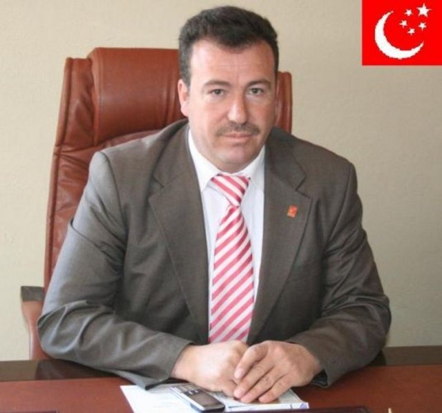 Arnavutköy Saadet Partisi Yusuf Dal: Arnavutköy, gardiyan belediyecilikten kurtarılacak, garson belediyecilik getirilecek.