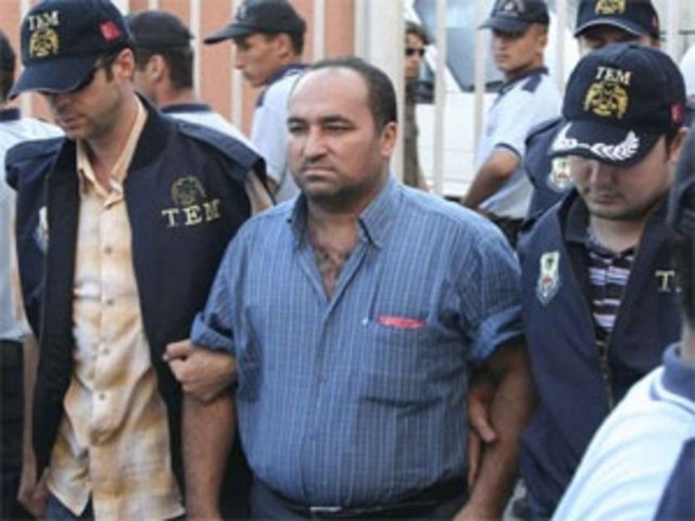 5- Ergün Poyraz: 2007'de tutuklandı. 6 yıl 8 aydır tutuklu bulunuyor.