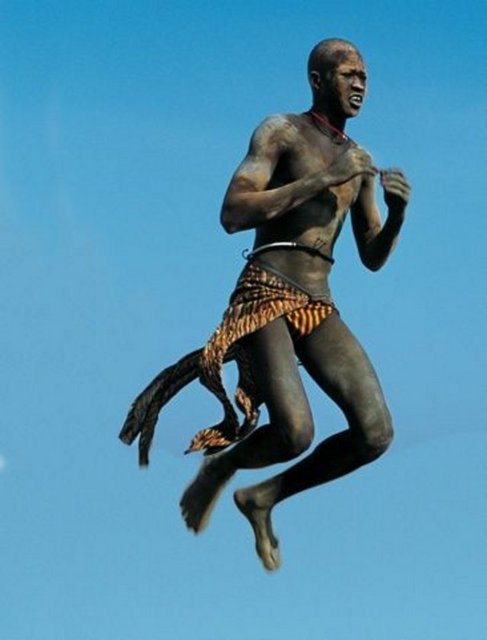 Dinka halkı başlık parasını sığırlarla ödüyor.