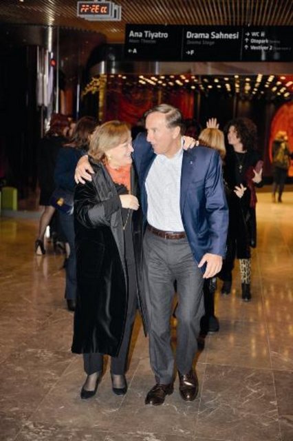 GÜLER SABANCI, BÜLENT ECZACIBAŞI