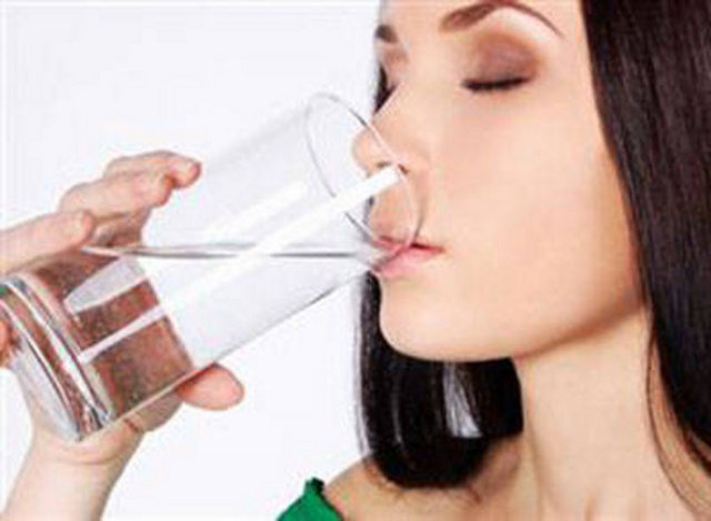 Kalp krizi ve felce karşı koruyucudur.