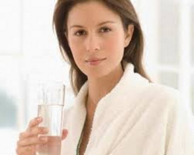 Melatonin de dahil olmak üzere, beyinde üretilen bütün hormonların yapımı için gereklidir.