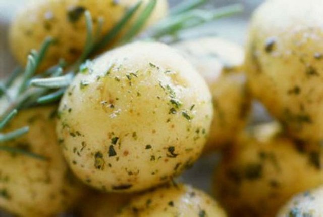 Skorbüt hastalığını önler.