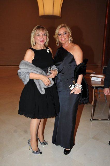 MERAL YAZICI, NEŞE SERT
