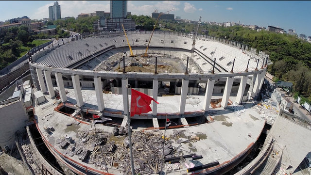 Stadyum ayrıca halkın eğlence ve zaman geçirme ihtiyacını karşılar nitelikte dizayn edilecek. Yeni stadyum eğlence merkezi, konser arenası, yaşam alanı ve moda merkezi olarak ta hizmet verecek.
