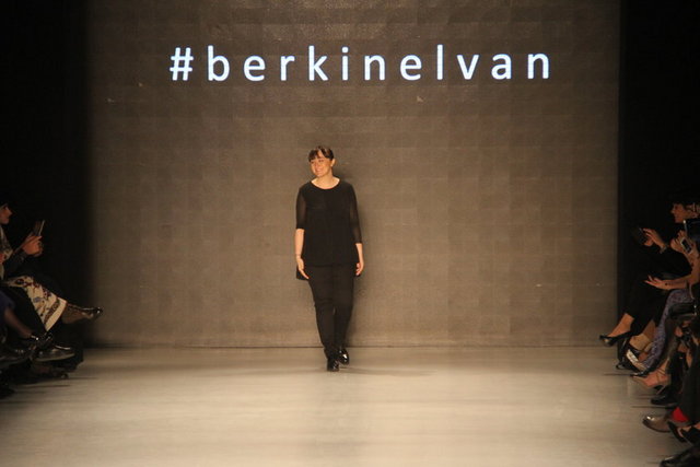 NİHAN PEKER DEFİLE