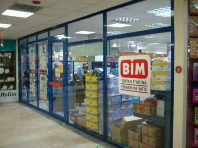 4 BİM - Satın alma yöneticisi: Murat Namtı - 2013 satın alma bütçesi: 8.000.000.000 TL  -