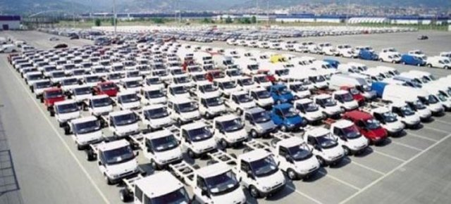 6 Ford Otosan - Satın alma yöneticisi: Cengiz Kabatepe - 2013 satın alma bütçesi: 5.566.000.000 TL