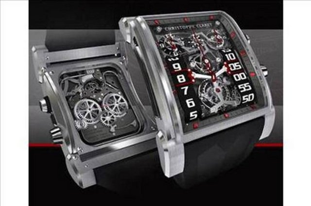 DualTow saat, 300 bin dolar.