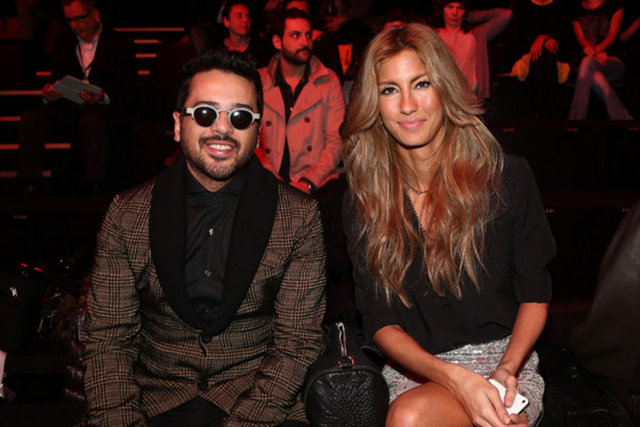 Defile sonrasında Hakan Akkaya ve Çağla Şikel, Sahne İstanbul'da konser veren Serdar Ortaç'ı izlemeye gitti.