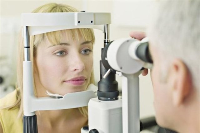 13. Göz Doktoru -  -  - Yıllık kazancı 101 bin 400 dolar -