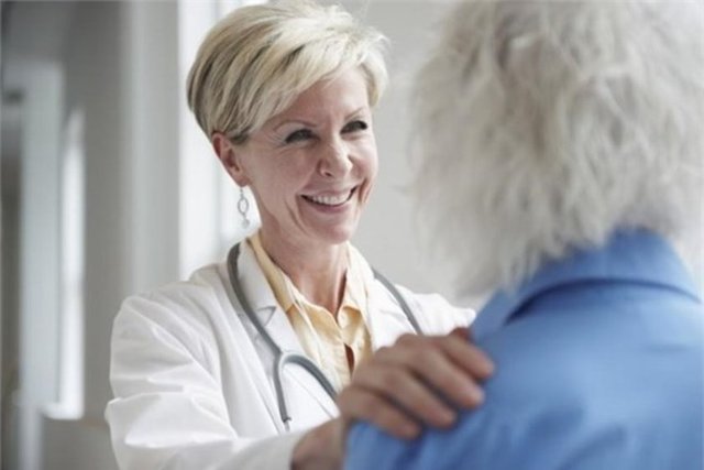 6. Aile Hekimi -  -  - Yıllık kazancı 164 bin 300 dolar -