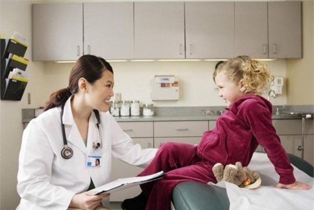 7. Çocuk Doktoru -  -  - Yıllık kazancı 147 bin 700 dolar -