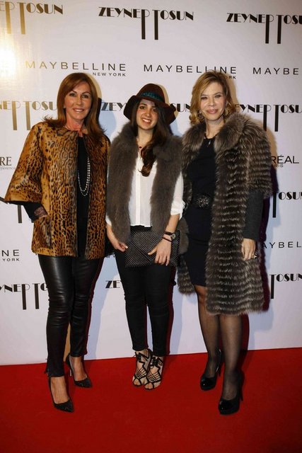 DALIA, NATALIE GARİH, ROULA HABBAB
