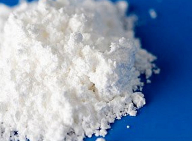 Çöp kutunuzun içine bir miktar karbonat yada kabartma tozu dökerseniz etrafa yaydığı kötü kokuyu önlemiş olursunuz