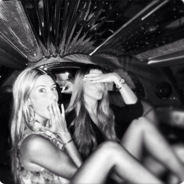 Şeyma Subaşı, kızı Melisa'nın babası Acun Ilıcalı'nın istememesine rağmen Instagram'da yine fotoğraf paylaştı.