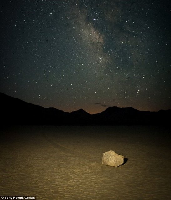Yelken taşlar için araştırma yapan NASA'nın jeologları sonunda muammayı çözmeyi başardı...