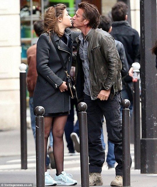 SEAN PENN - ADELE