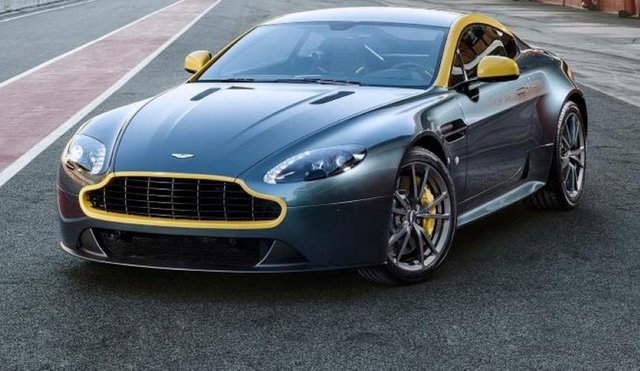 Aston Martin, yeni tasarımı V8 Vantage N430′un dünya prömiyerini Cenevre Otomobil Fuarı'nda gerçekleştirdi.