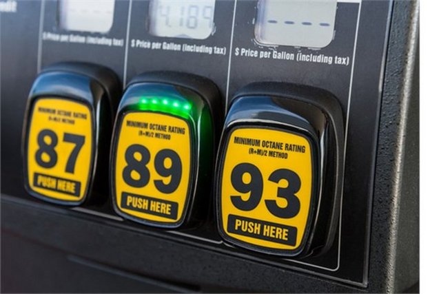 Yüksek oktanlı benzin tüketimi azaltır -  - Aracınızın motoru yüksek oktanlı benzin için özel olarak üretilmemişse bu tarz yakıtları almanın bir faydası olmayacaktır.