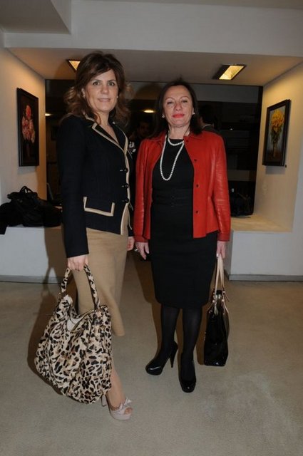 NİLÜFER BULUT