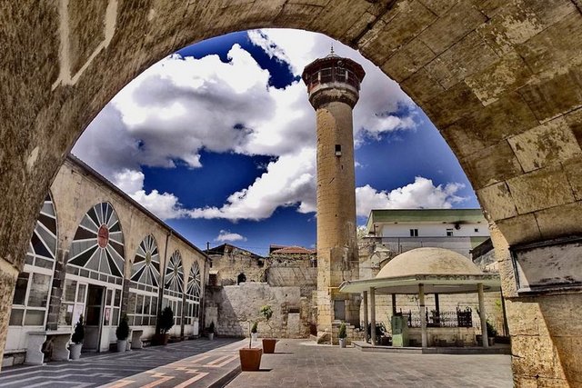 Gaziantep - Gaziantep'i karlar altında görmek ayrı bir keyif. Cartlak kebabından baklavaya, yerel lezzetlerinin tadına bakmadan dönmeyin!