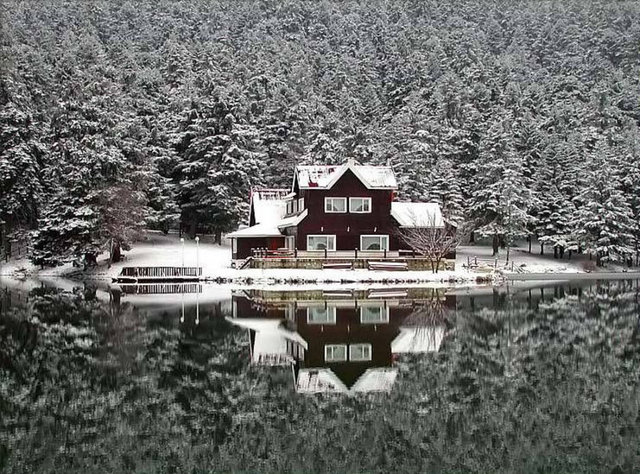 Bolu - Potansiyel bir turizm cenneti olarak adlandırılan Bolu'nun en keyifli zamanları kış ayları... Temiz havasını bol bol içinize çekin!