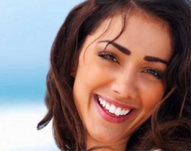 İnsanlarla iletişim, gülümseme karşılıklı paylaşıldığında daha kolay ve keyifli olur.