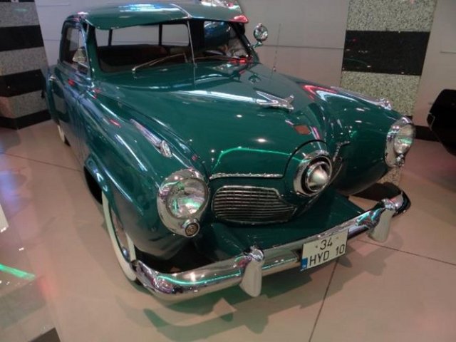 1951 Studebaker Bullet Nose: Studebaker, en eski Amerikan otomobil üreticisidir.